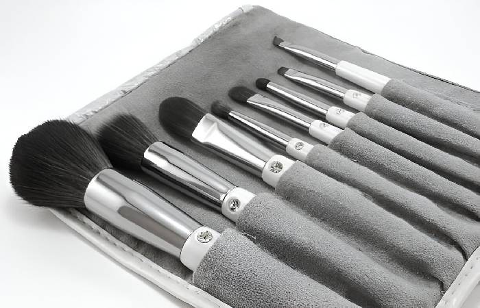 Signature Sets and Individual Brushes